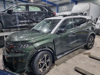 Voiture accidenté Citroën C3 Aircross 1.2 Hybrid Aut. 145 Max 2025/6