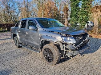 damaged passenger cars Volkswagen Amarok 3.0 TDI 4 Motion Aut. Double Cab 2020/10