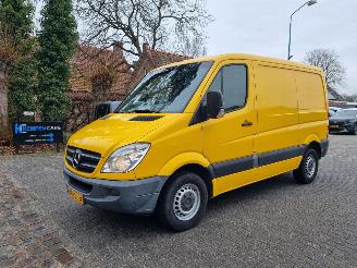 krockskadad bil bedrijf Mercedes Sprinter 310 CDI 2011/7