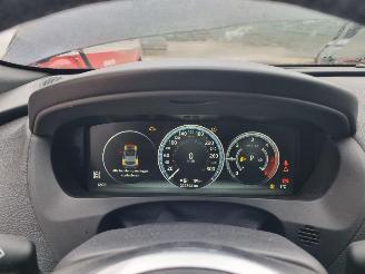 Jaguar F-Pace 20d Aut. AWD 132KW Pano picture 21