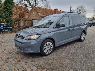 uszkodzony samochody osobowe Volkswagen Caddy maxi 1.5 eHybrid Aut Plugin 2025/4
