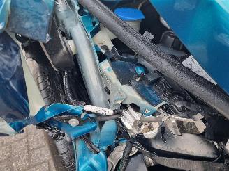 Peugeot 408 PureTech Allure 130 EAT8 picture 11