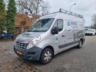 skadebil auto Renault Master 2.3 DCI 125 Aut. L2 H2 2012/1