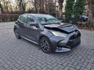 Coche accidentado Toyota Yaris 1.5 l-VVT-i Led Airco 2024/1