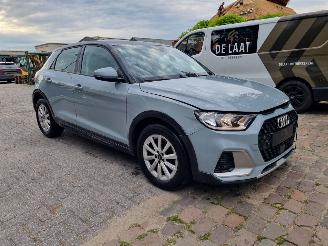 krockskadad bil auto Audi A1 Allstreet 30TFSI Aut. Navi Camera 2023/5