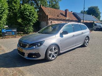 Coche accidentado Peugeot 308 Puretech 130 GT Line Pano 2021/2