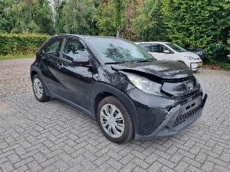 Unfallwagen Toyota Aygo X 1.0 VVT-I Play Clima Keyles Camera 2023/5