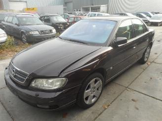 Sloopauto Opel Omega  2001/1