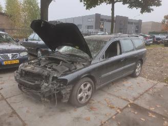 demontáž osobní automobily Volvo V-70 2.5t 2003/1
