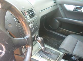 Mercedes C-klasse 220cdi picture 10