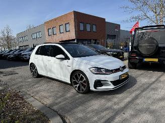 Volkswagen Golf 2.0 TSI GTI MATRIX/PANO/NAVI/VIRTUAL/ACC/KEYLESS VOL picture 3