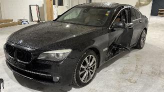 Voiture accidenté BMW 7-serie 730d/PANO/MEMORY/HEAD-UP/VENTILATIE/4xSTOELVERW./XENON-LED/FULL-ASSIST/TREKHAAK/VOL! 2010/9