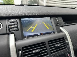 Land Rover Discovery Sport 2.0 TD4 PANO/CAMERA/LEDER/TREKHAAK/MERIDIAN/LED/RIJDBAAR! picture 16