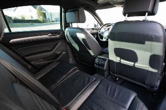 Volkswagen Passat 1.4 TSI ACT 3X R-LINE PANO/LEDER/LED/NAVI/CLIMA SCHADEVRIJ/DAMAGEDFREE picture 18