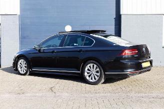 Volkswagen Passat 1.4 TSI ACT 3X R-LINE PANO/LEDER/LED/NAVI/CLIMA SCHADEVRIJ/DAMAGEDFREE picture 23