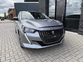 Peugeot 208 1.2 PureTech 101PK EAT8 Aut. Allure picture 4