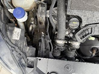 Peugeot 208 1.2 PureTech 101PK EAT8 Aut. Allure picture 39