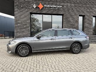 Avarii autoturisme Volkswagen Passat VARIANT NEW MODEL! 1.5 eTSI 150PK DSG7 Elegance 2024/6