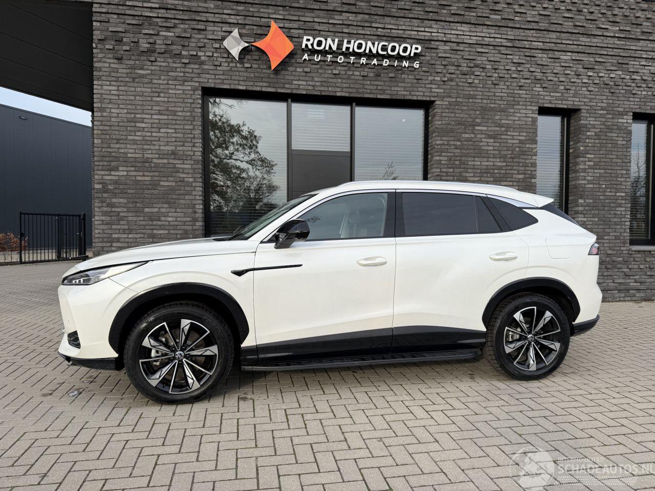 MG EHS NEW MODEL! 1.5 PHEV 272PK Aut. Luxury