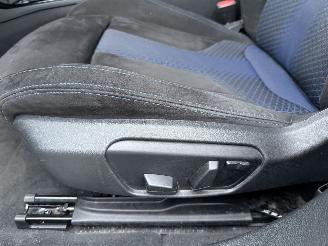 BMW 1-serie 118i 136PK Steptronic M-Sport PANO KUIP VOL! picture 21