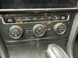 Volkswagen e-Golf E-DITION 136PK Aut. CAM NAV XENON picture 27