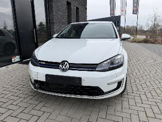Volkswagen e-Golf E-DITION 136PK Aut. CAM NAV XENON picture 4