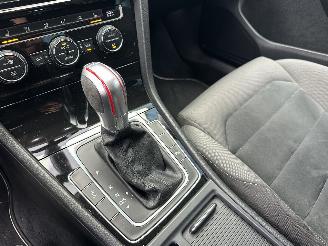 Volkswagen Golf 1.5 TSI DSG R-Line picture 18