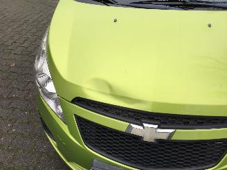 Chevrolet Spark Sprak 1.0 16v ls zeer lichte schade met Nw apk picture 5