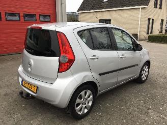 Opel Agila Agila 1.2 edition met zeer lichte schade picture 3