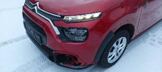 Citroën C3 1.2-12v Led-Koplampen Airconditioning stoelverwarming CruiseControl Drivelane assistent Dab-audio Elektrische ramen Elektrische-spiegels Mistlampen picture 11