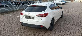 Mazda 3 2.0-Benzine Urban Limited Edition Xenon Led Navigatie Climatecontrol CruiseControl Head up-display Stoelverwarming Lichtautomaat Privacyglas Regensensor Lichtautomaat automatisch dimmende binnenspiegel Blindspot systeem Achteruitrijcamera parkeersensoren  picture 5