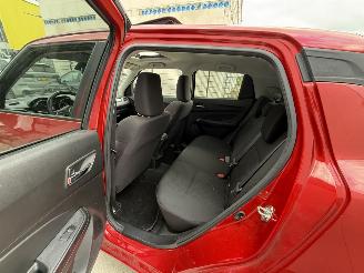 Suzuki Swift 1.2 Stijl  90 PK AUTOMAAT-SCHUIFDAK-NAVI-CAMERA picture 10