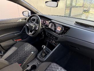 Volkswagen Polo 1.0 TSI R-Line Edition PANO - CAMERA - NAVI - CLIMA picture 5