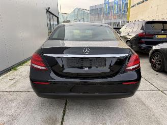 Mercedes E-klasse 200 d AUTOMAAT-HEAD UP-CAMERA-LEDER-NAVI picture 7