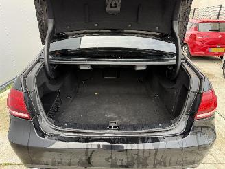 Mercedes E-klasse 220 d BleuTEC -AUTOMAAT-LEDER-NAVI-SCHUIFDAK picture 10