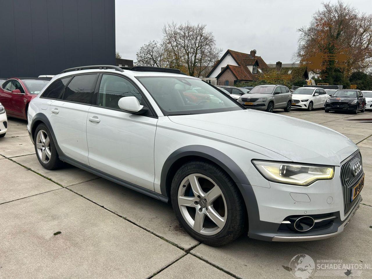 Audi A6 allroad 3.0 TDI QUATRO  AUTOMAAT  204 PK- PANO-NAVI