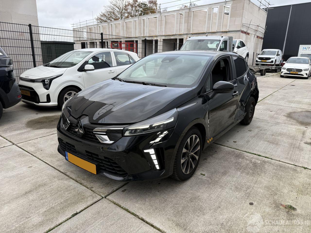 Mitsubishi Colt 1.0 T MT INTENSE CAMERA-CRUISE-CLIMA