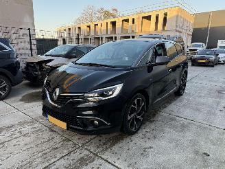 damaged passenger cars Renault Grand-scenic 1.3 TCe BOSE AUTOMAAT-CAMERA-NAVI-PDC 2019/9