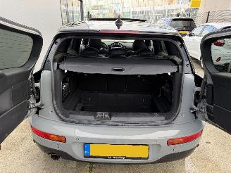 Mini Clubman 1.5 Cooper Buss Edition PANO-KEYLESS-NAVI-LED picture 10