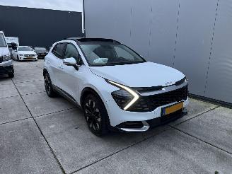 Auto incidentate Kia Sportage 1.6 T-GDI PLUG-IN HYBRID AWD DYNAMICLINE PLUS-PANO-CAMERA-NAVI 2023/11