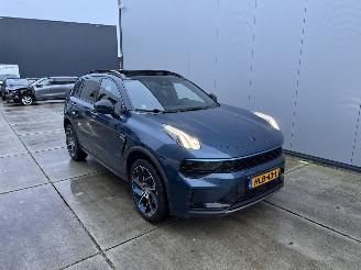 Lynk & Co 01 1.5  220 PK  AUTOMAAT-PANO-360 CAMERA-NAVI-PDC picture 2