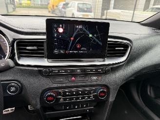 Kia Proceed 1.6 T-GDI-GT AUTOMAAT-PANO-CAMERA-NAVI-PDC picture 19