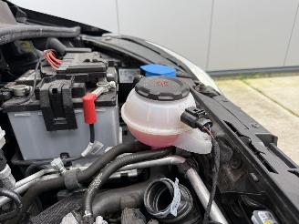 Volkswagen Up! 1.0 65 PK-PDC-CRUISE picture 15