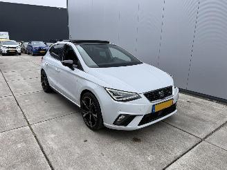 damaged passenger cars Seat Ibiza 1.0 TSI FR LIMITED EDITION DSG7-CAMERA-NAVI-PDV-PANO 2021/3
