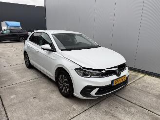 Vaurioauto  passenger cars Volkswagen Polo 1.0 TSI LIFE EDITION -CAMERA-PDC-NAVI 2024/8