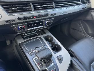 Audi Q7 3.0 TDI E-Tron Quattro Sport Pano Geen Schade picture 11