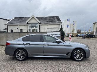 BMW 5-serie 530e iPerformance High Executive M-Pakket Harman Kardon 360Camera Head-Up Geen Schade! picture 6