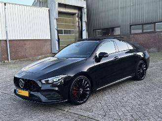 Auto incidentate Mercedes Cla-klasse 250e AMG Pakket Pano Burnmester Sfeerverlichting 2020/12