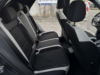 Volkswagen T-Roc 2.0 TDi 4Motion DSG Sport Pano Beats Virtual Cockpit picture 14
