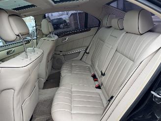 Mercedes E-klasse 220D 170Pk AMG Pakket Pano Harman Kardon picture 15